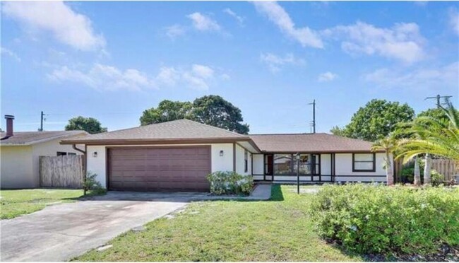 property at 1237 Wynnedale Rd