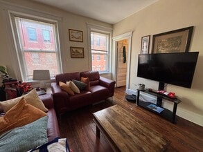 8 Grove St in Boston, MA - Building Photo - Building Photo