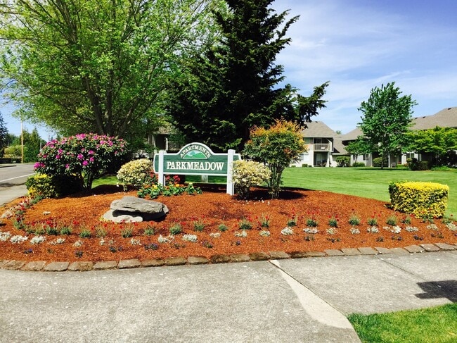 Parkmeadow Apartments in Keizer, OR - Building Photo - Building Photo