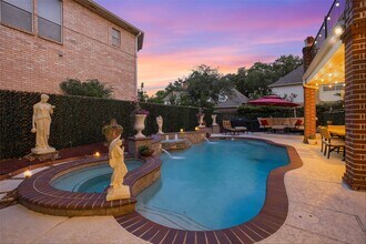 3402 Haywood Ct in Sugar Land, TX - Building Photo - Building Photo