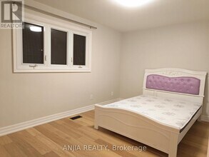 5 Janna Ct in Markham, ON - Building Photo - Building Photo