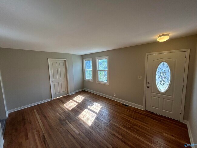 802 Crestline Rd NW in Huntsville, AL - Building Photo - Building Photo