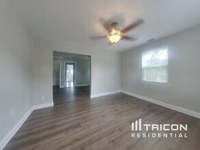 3300 Maygreen Ave in District Heights, MD - Foto de edificio - Building Photo