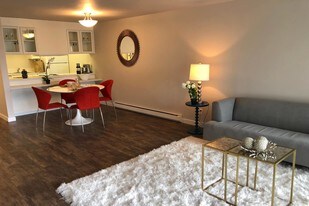 Downtown Kirkland Apartments For Rent From 800 Wa Highlander East Apartments