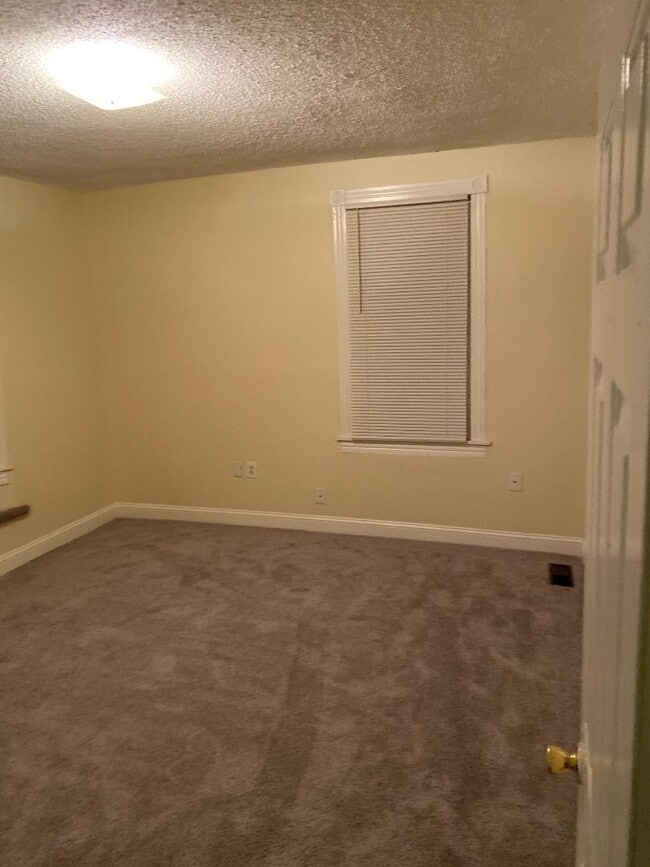 3 N Swarthmore Ave, Unit B in Ridley Park, PA - Building Photo - Building Photo