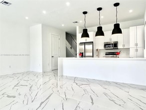 1602 Hayes St in Hollywood, FL - Building Photo - Building Photo