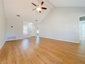 2408 Lasso Dr in Round Rock, TX - Building Photo - Building Photo