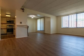85 Brainerd Rd, Unit 324 in Boston, MA - Building Photo - Building Photo