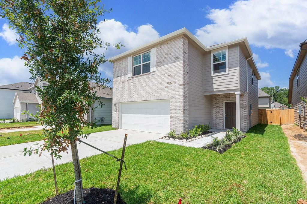 18740 Lucas Michael Wy in New Caney, TX - Building Photo