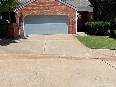 1621 Rustic Creek Terrace in Edmond, OK - Foto de edificio