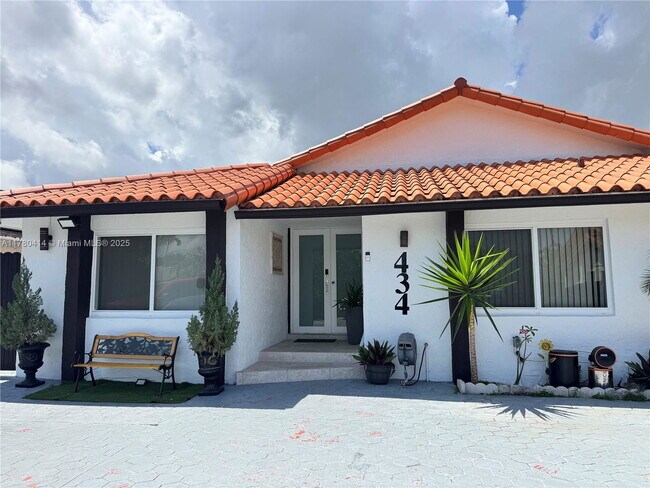property at 434 SW 99th Ct