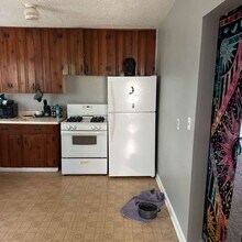 910 Vest Dr in Warrensburg, MO - Building Photo - Building Photo