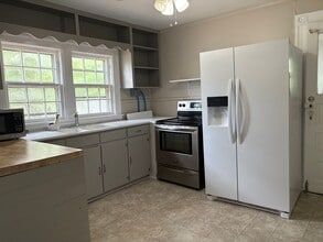 289 Dorothy St in High Point, NC - Building Photo - Building Photo