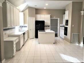 15007 Red Cedar Bluff Ln in Cypress, TX - Building Photo - Building Photo