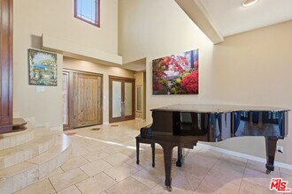 3664 Gleneagles Dr in Los Angeles, CA - Building Photo - Building Photo