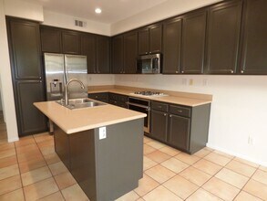 6446 Kinglet Way in Carlsbad, CA - Building Photo - Building Photo