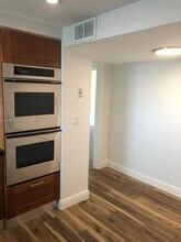 66 Valencia Ave in Coral Gables, FL - Building Photo - Building Photo