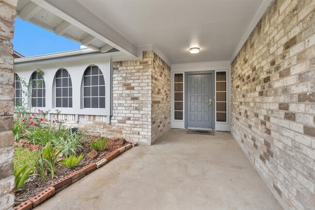 16327 Green Shade Dr in Houston, TX - Building Photo - Building Photo