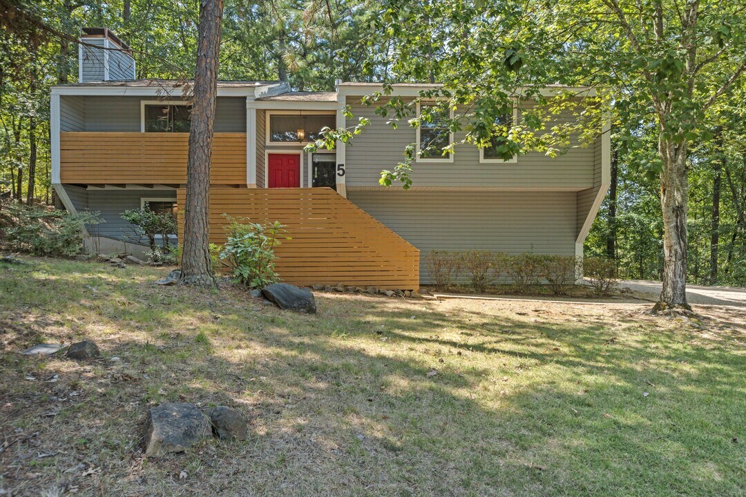 5 Rocky Top Cove in Maumelle, AR - Building Photo