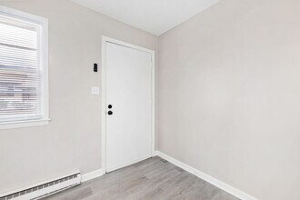 106 Fidelity St-Unit --B in Carrboro, NC - Building Photo - Building Photo