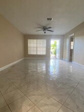 184 SE 10th St in Deerfield Beach, FL - Building Photo - Building Photo