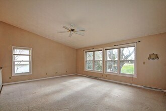 6149 Aerotech Dr in Appleton, WI - Building Photo - Building Photo