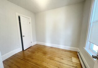 22 Howell St in Boston, MA - Building Photo - Building Photo