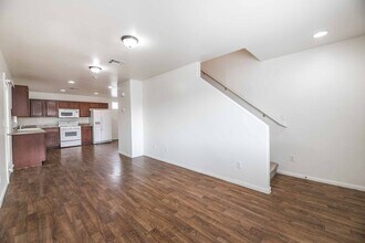 4121 Story Rock St in Las Vegas, NV - Building Photo - Building Photo