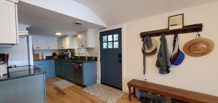 4390 Lakeview Trail in Traverse City, MI - Building Photo - Building Photo