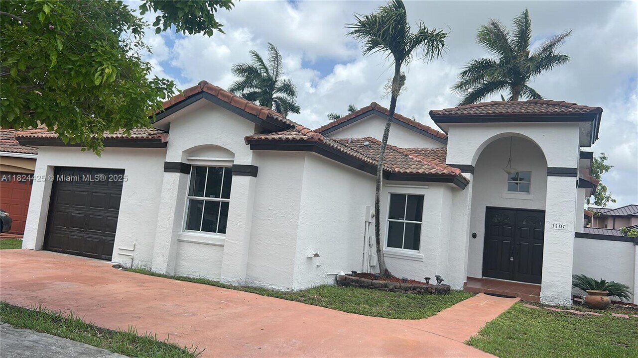 1107 NW 132nd Ct in Miami, FL - Building Photo
