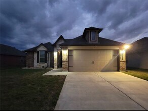 1311 Lilac Ledge Dr in Temple, TX - Foto de edificio - Building Photo