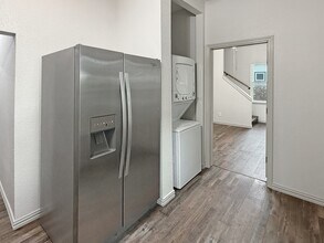 2424 Mckinley Ave in Fort Worth, TX - Building Photo - Building Photo