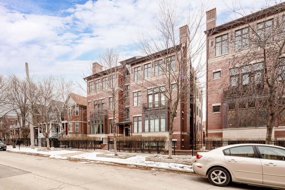 3225 N Lakewood in Chicago, IL - Foto de edificio