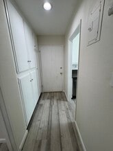 1030 W MacArthur Blvd, Unit 83 in Santa Ana, CA - Building Photo - Building Photo