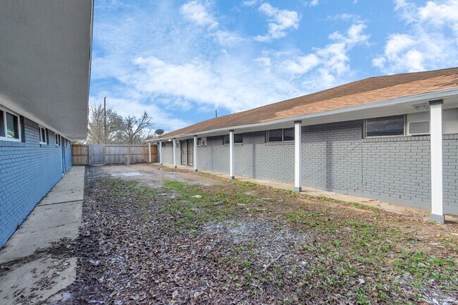 3655 Seabrook St in Houston, TX - Building Photo - Building Photo