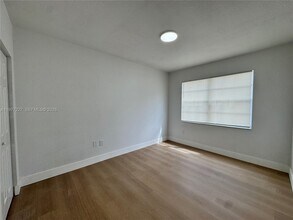 201 Belmont Ln in North Lauderdale, FL - Building Photo - Building Photo