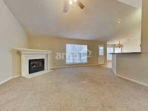 5438 Milton Ridge Dr in Arlington, TN - Building Photo - Building Photo