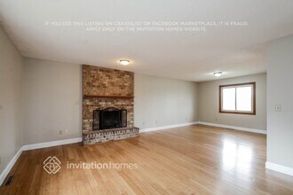 7897 Kingsview Ln N in Maple Grove, MN - Building Photo - Building Photo