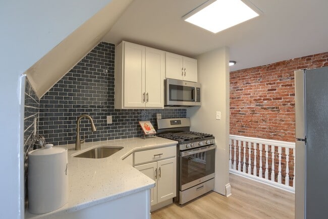 property at 1523 N 2nd St