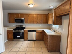 2411 S 91st E Pl in Tulsa, OK - Building Photo - Building Photo