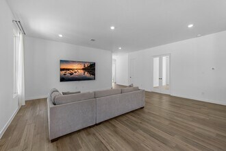 2323 Hazel Berry St in Manvel, TX - Building Photo - Building Photo