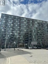 38 Monte Kwinter Ct in Toronto, ON - Building Photo