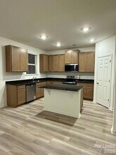 4014 Cunningham Farm Dr in Indian Trail, NC - Foto de edificio - Building Photo