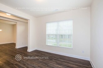 10003 Maywine Cir in Huntersville, NC - Building Photo - Building Photo