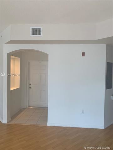 8882 W Flagler St-Unit -205 in Miami, FL - Building Photo - Building Photo