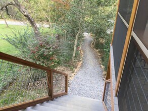 110 Swannanoa Ave in Black Mountain, NC - Building Photo - Building Photo
