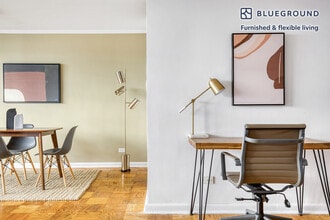 210 W 89th St in New York, NY - Building Photo - Building Photo