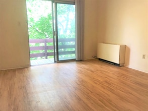 6350 Forward Ave in Pittsburgh, PA - Building Photo - Building Photo