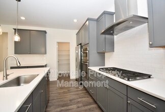 2534 Hutch Ln in Apex, NC - Building Photo - Building Photo