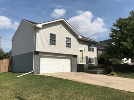 6721 N 78th Ave in Omaha, NE - Building Photo